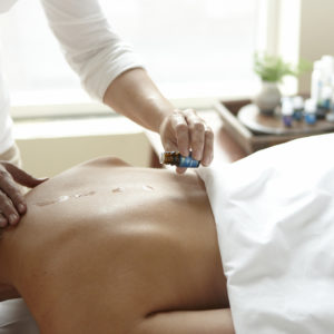 raindrop o gotas de lluvia con aceites esenciales de Young Living